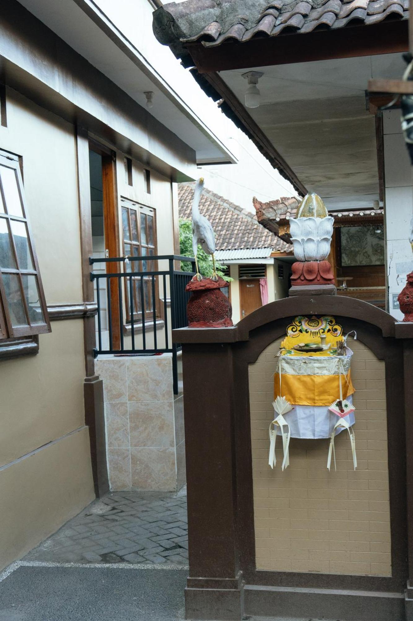 Dara House Apartment Kuta  Exterior photo